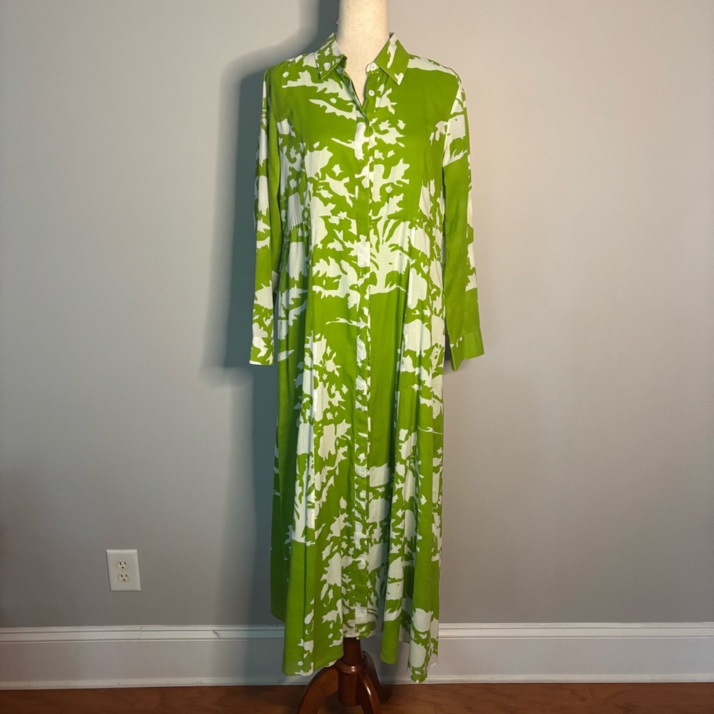 Size L - LIVRO green and
white maxi